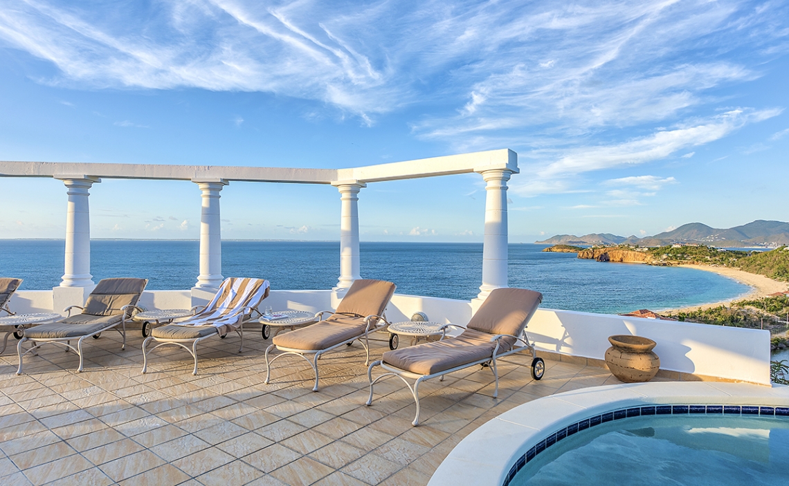 terrace pool 