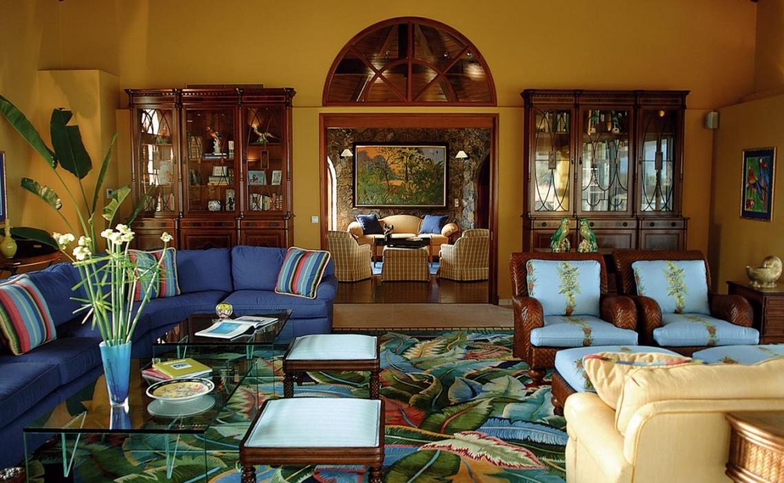 Mes amis living room St. Martin 