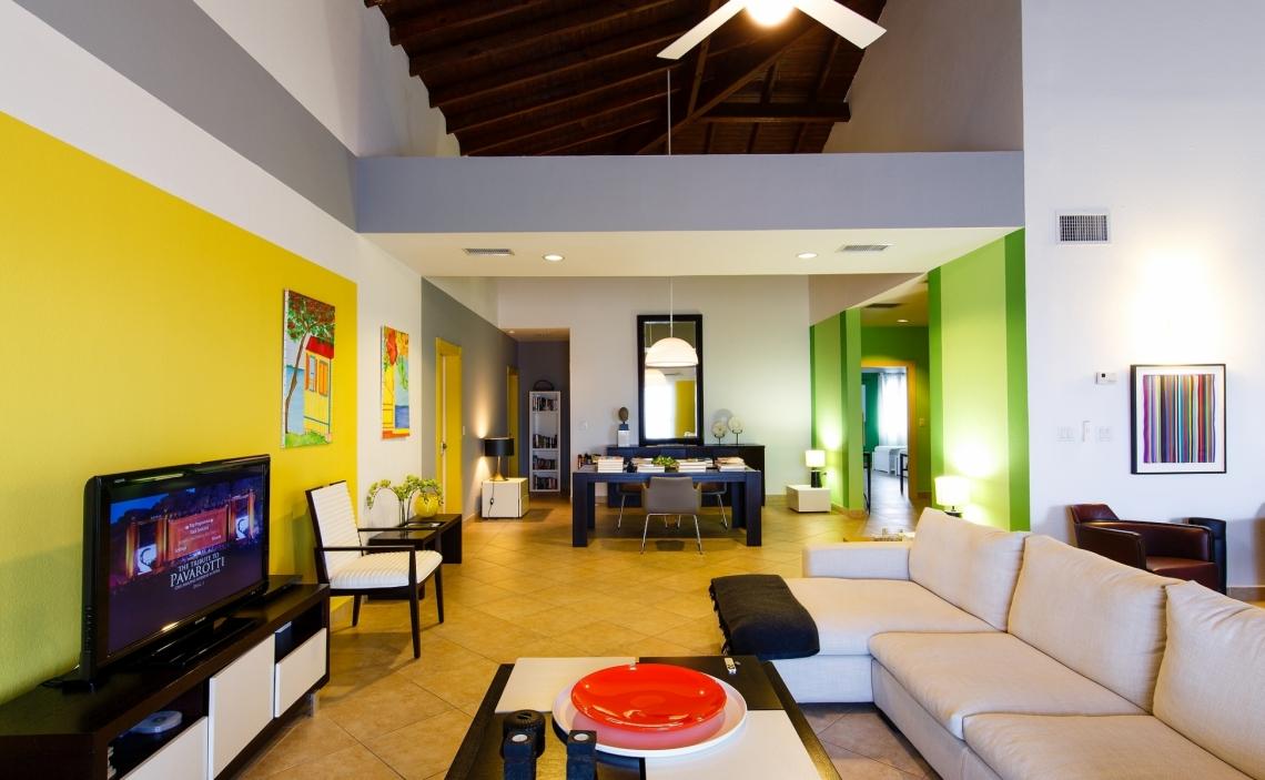 Porto Cupecoy living 