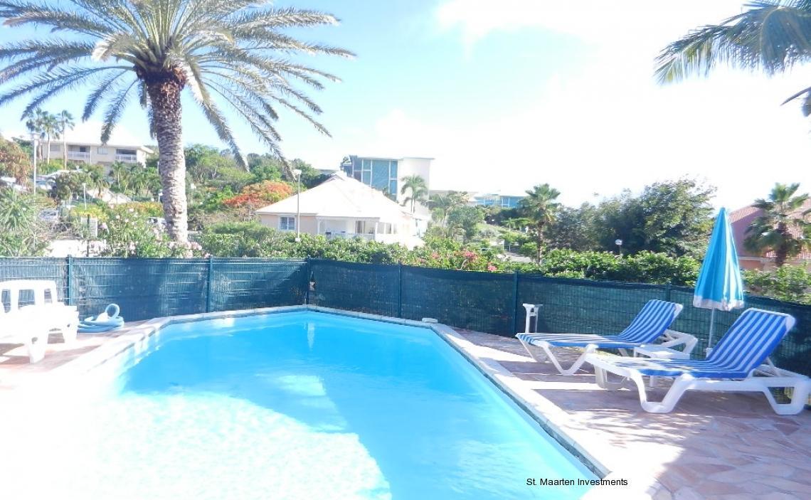 POOL TERRACE
